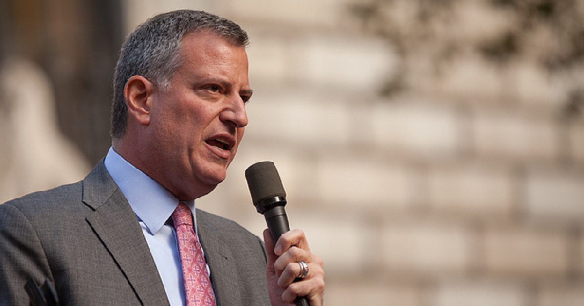 de blasio, trump lawsuit